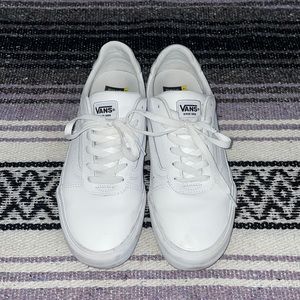 White VANS Sneaker 👟